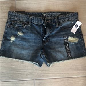 Gap sexy boyfriend shorts distressed denim